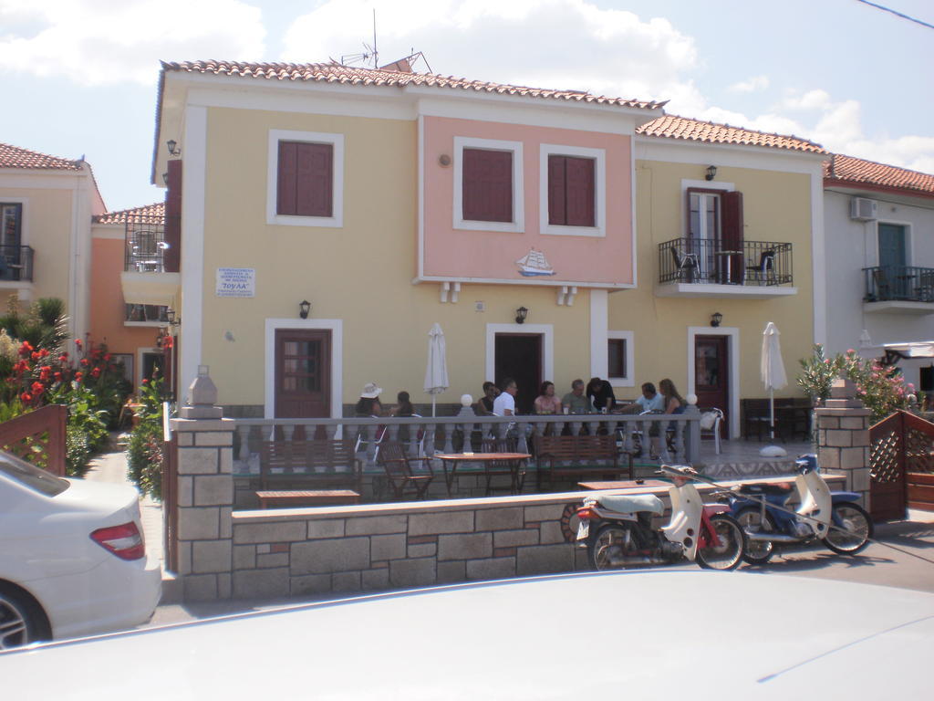 Apartment Toula Petra  Dış mekan fotoğraf