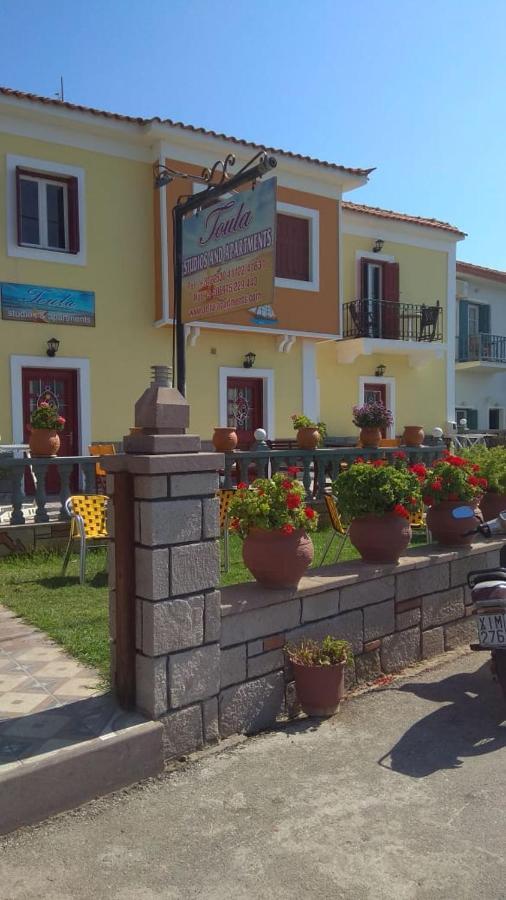 Apartment Toula Petra  Dış mekan fotoğraf